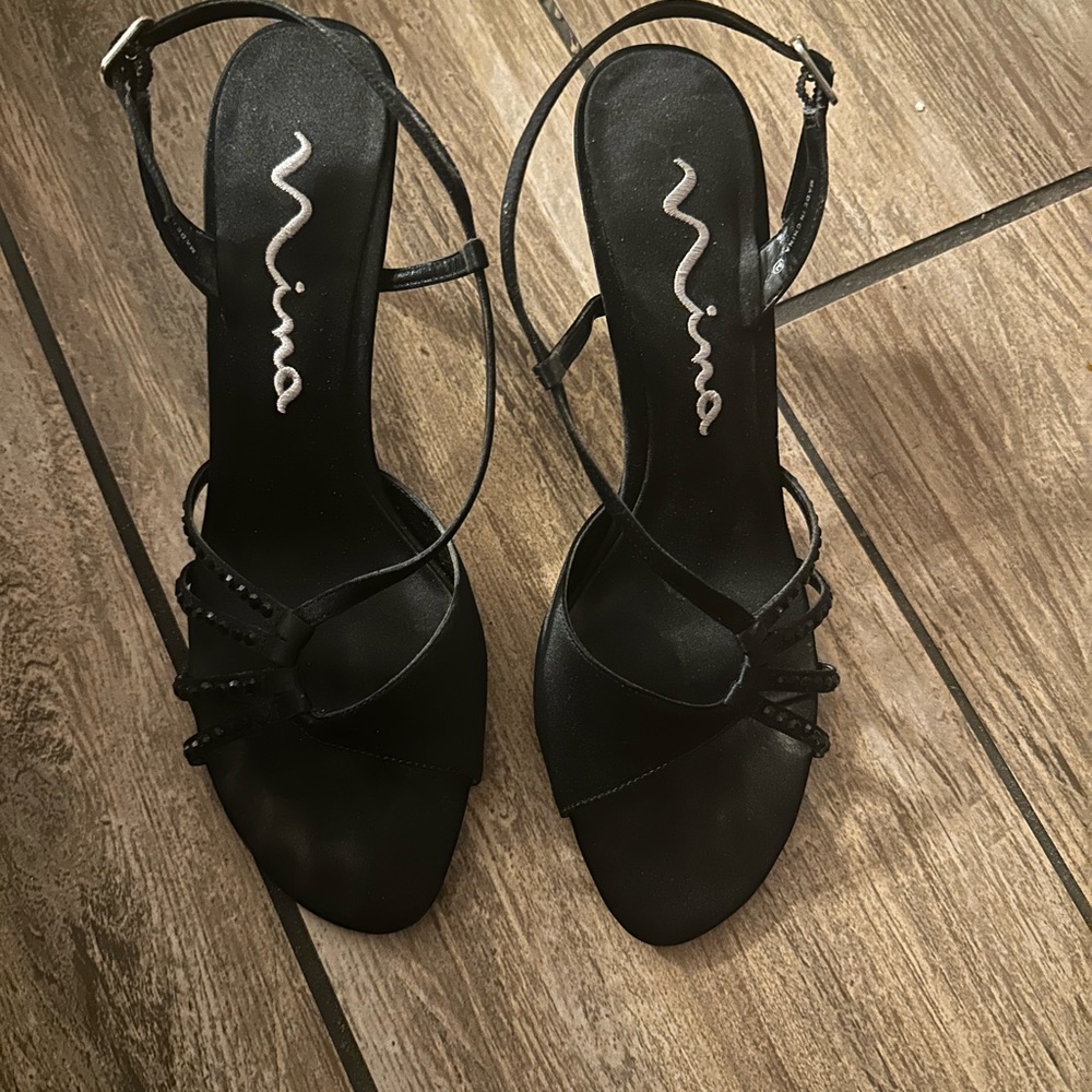 Nina black strapped black beaded heels size 8